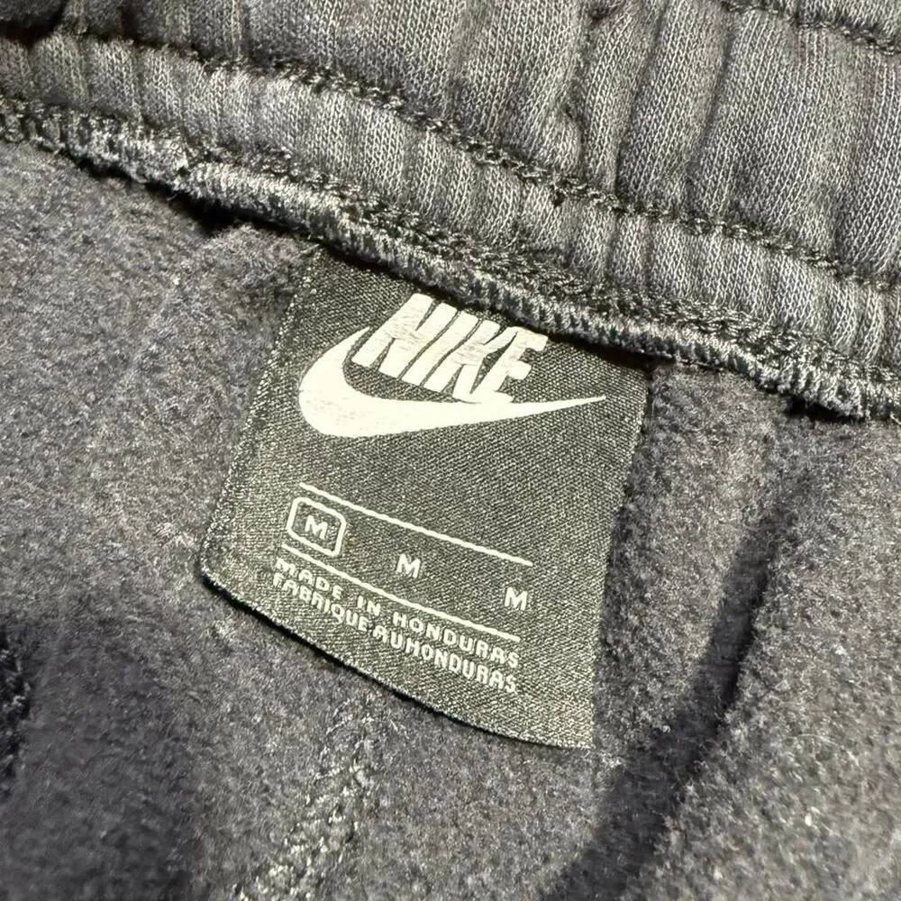 Nike Men's Black and Grey Joggers-tracksuits